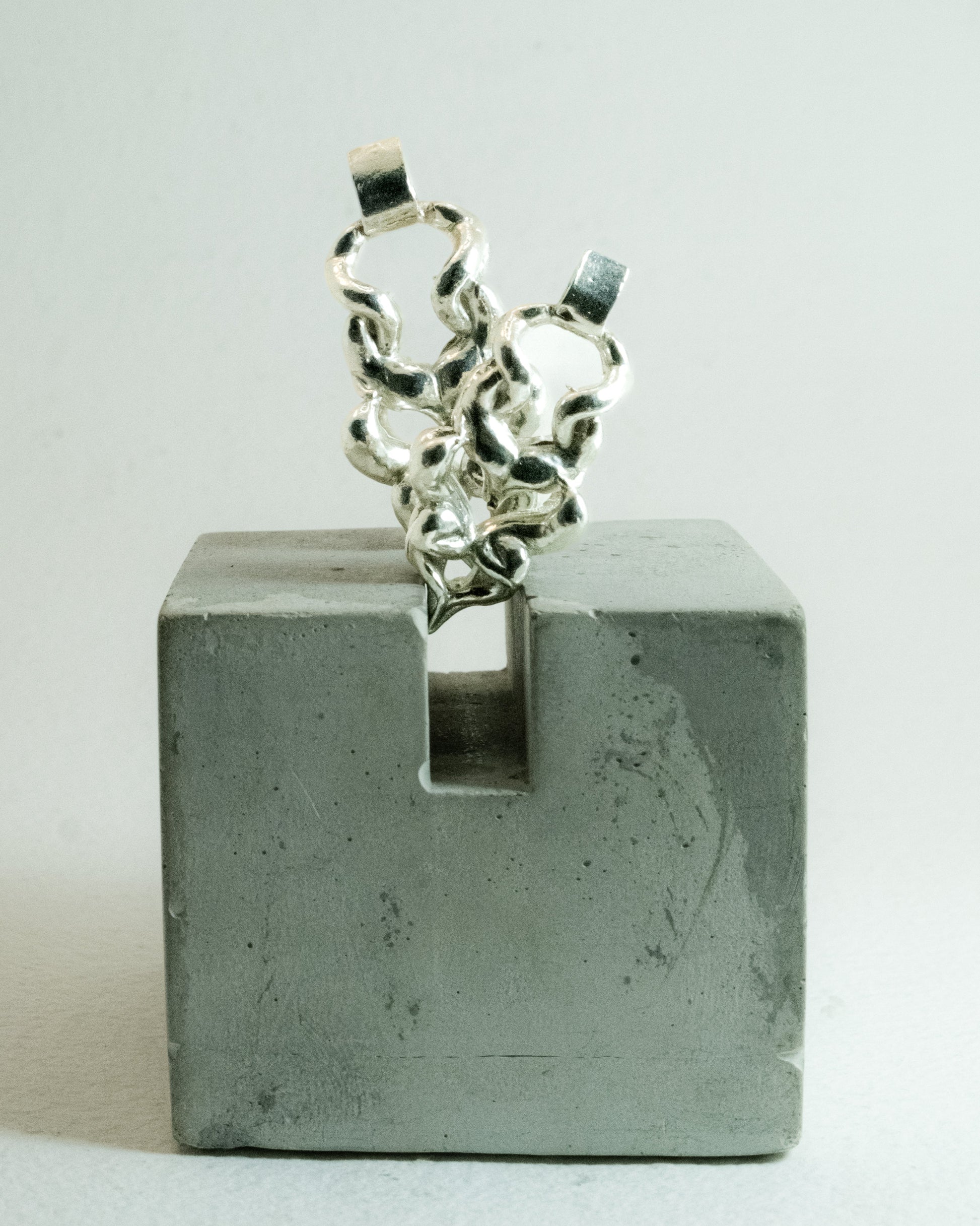 HEART HAVEN PENDANT