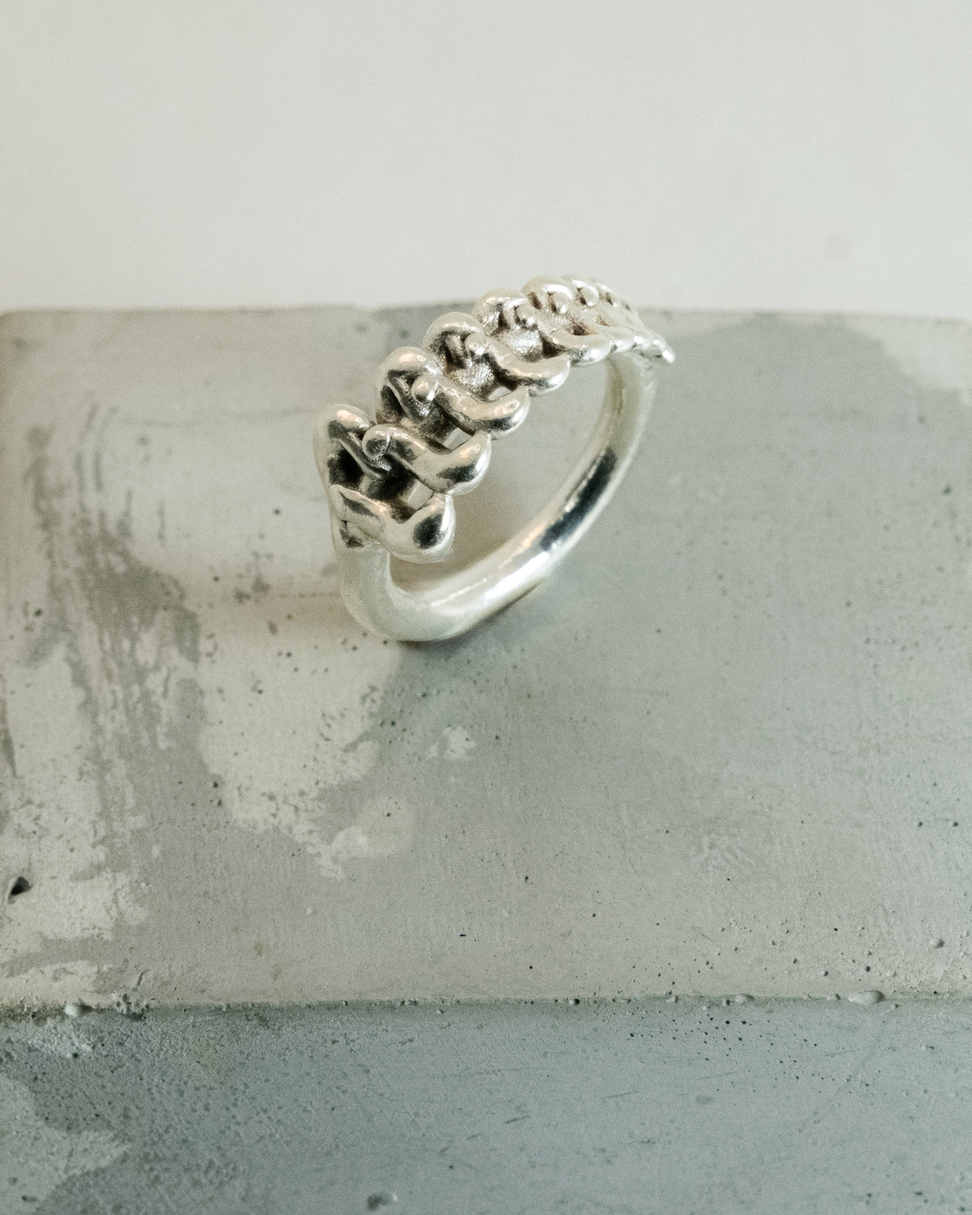 SPINE RING