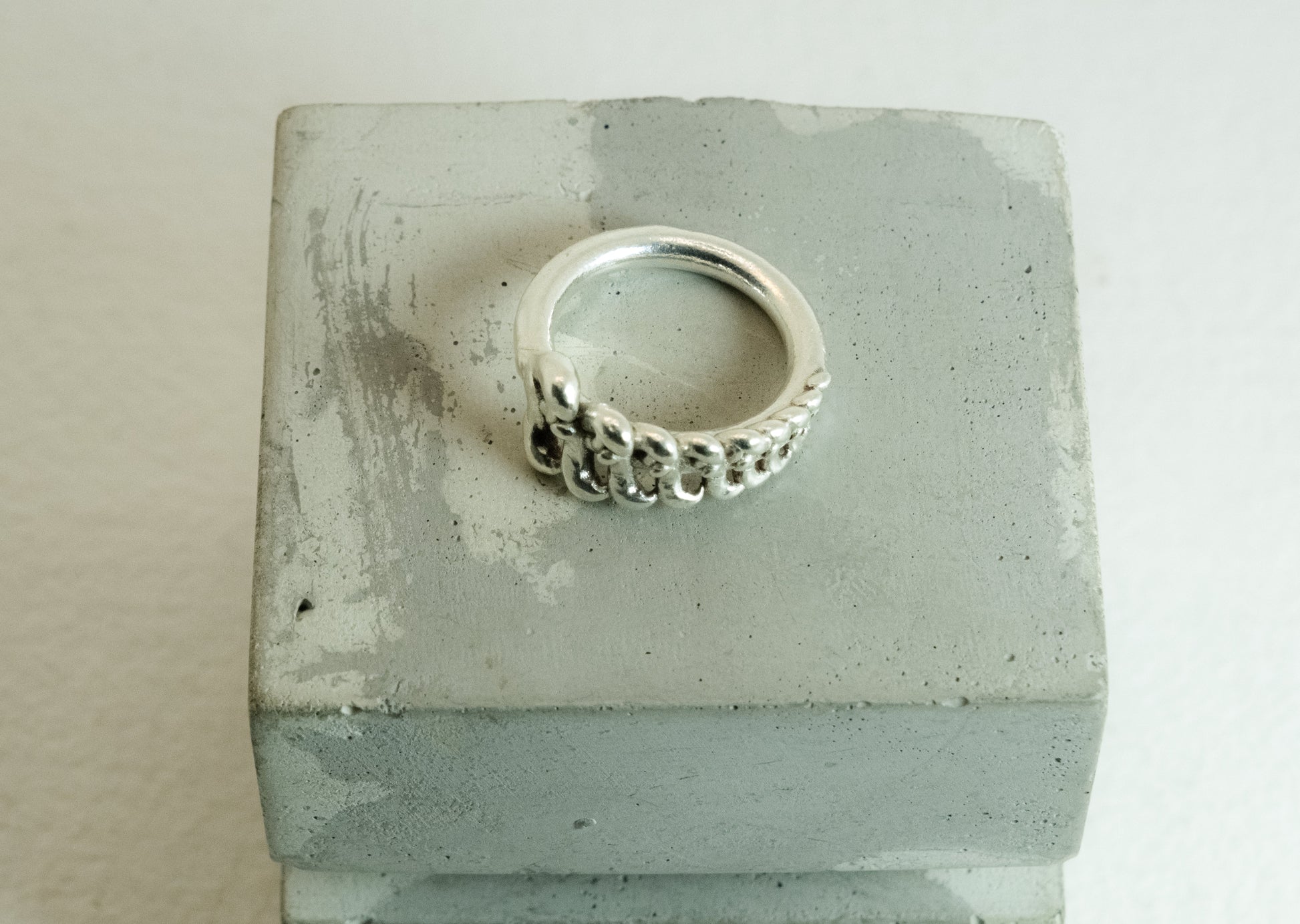SPINE RING